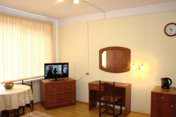 room1.jpg